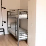 Apartment Friends